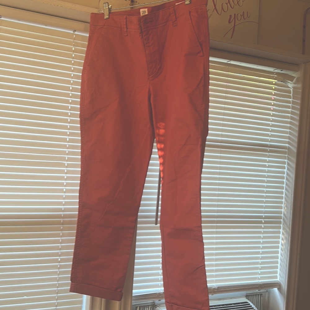 GAP pink khaki